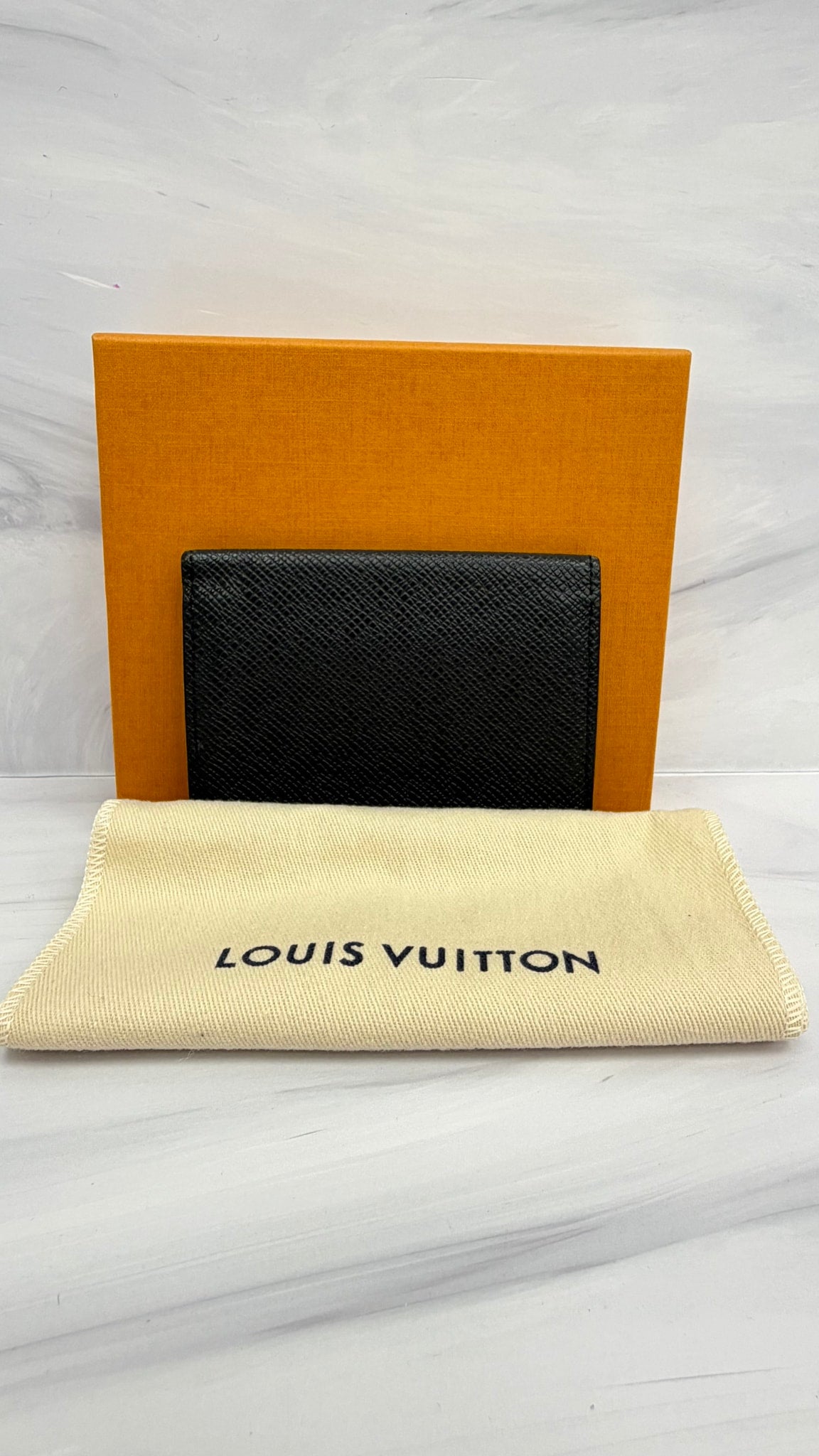 Louis Vuitton Black Taiga Leather Card Holder