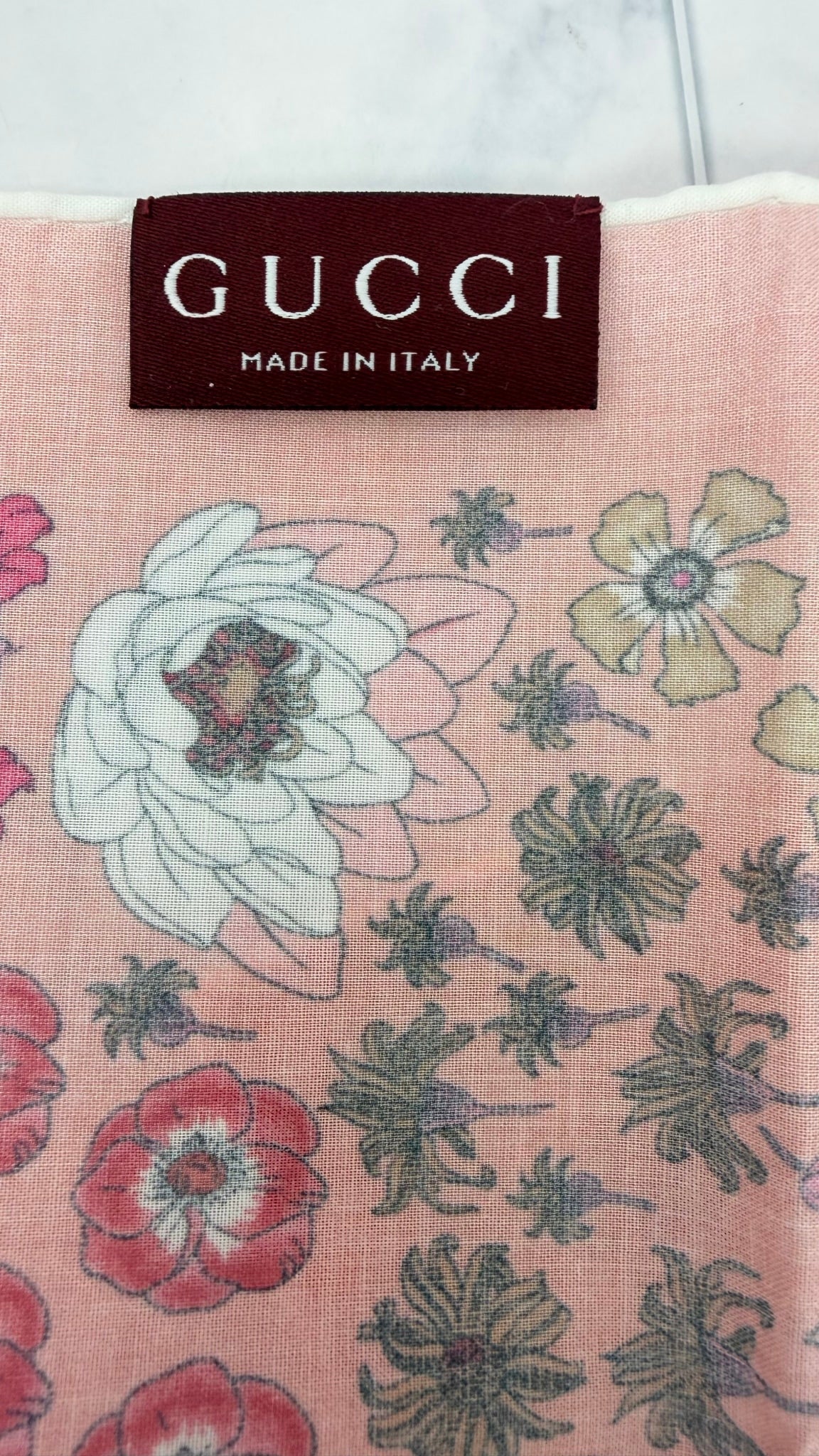 BRAND NEW - Gucci Pink Cotton Floral Handkerchief 