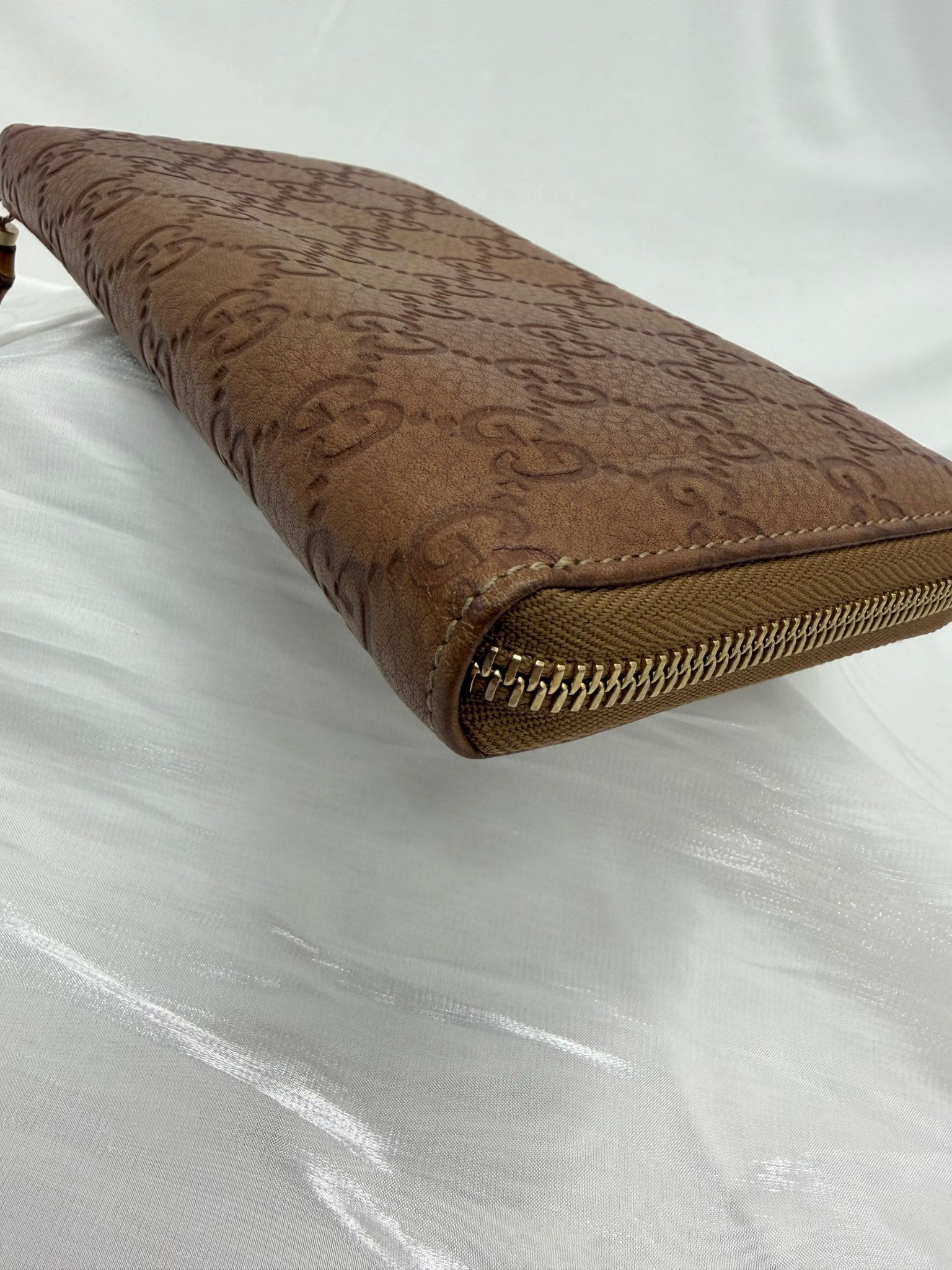 Gucci Brown Guccissima Leather Bamboo Zippy Travel Wallet