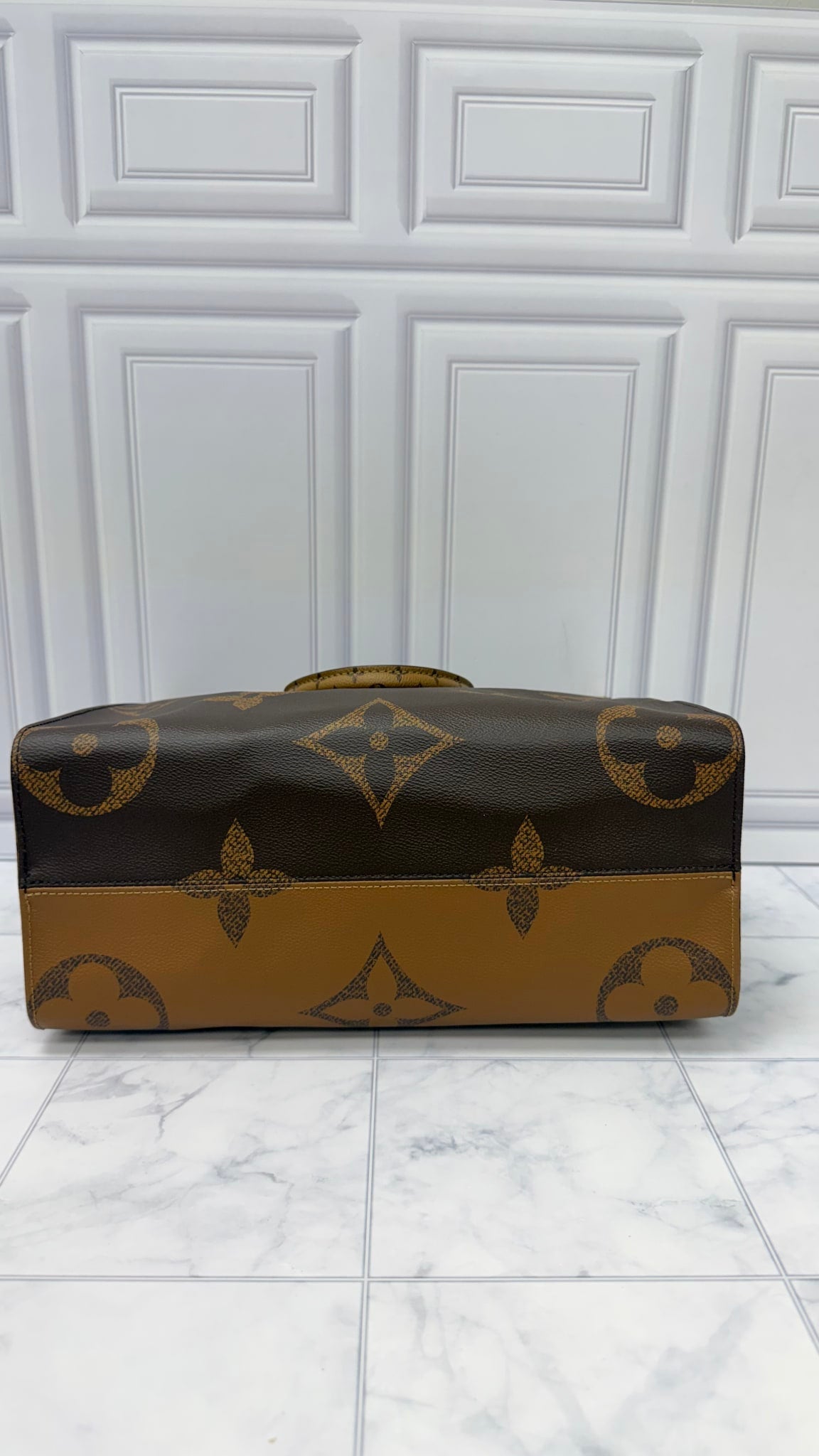 Louis Vuitton Monogram On The Go MM Handbag 