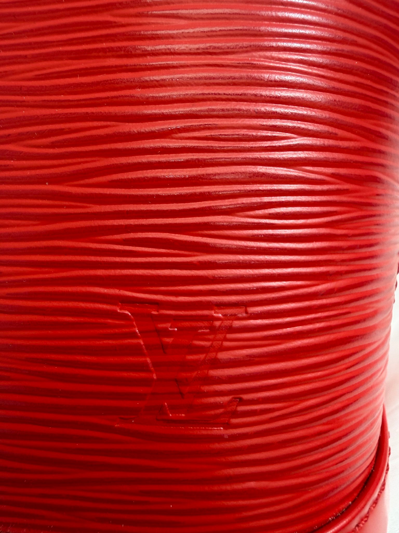 Louis Vuitton Red Epi Alma BB