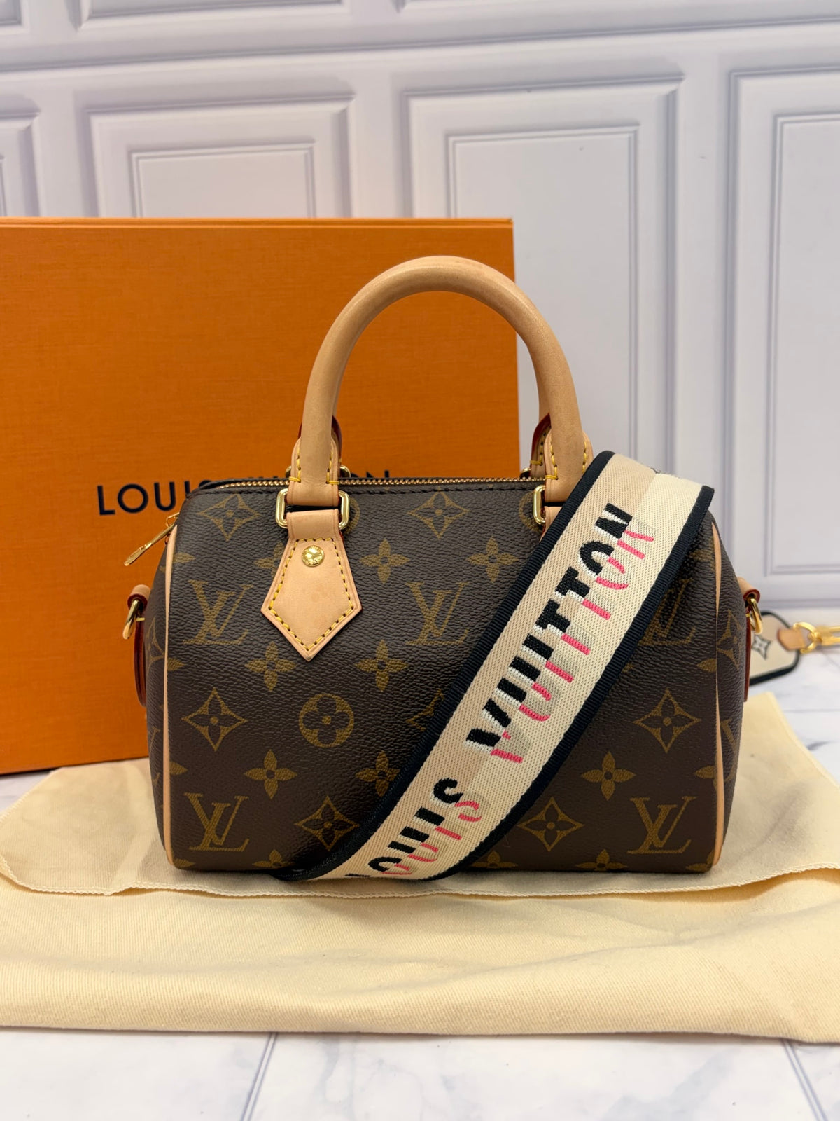 Louis Vuitton Monogram Speedy 20 Bandouliere