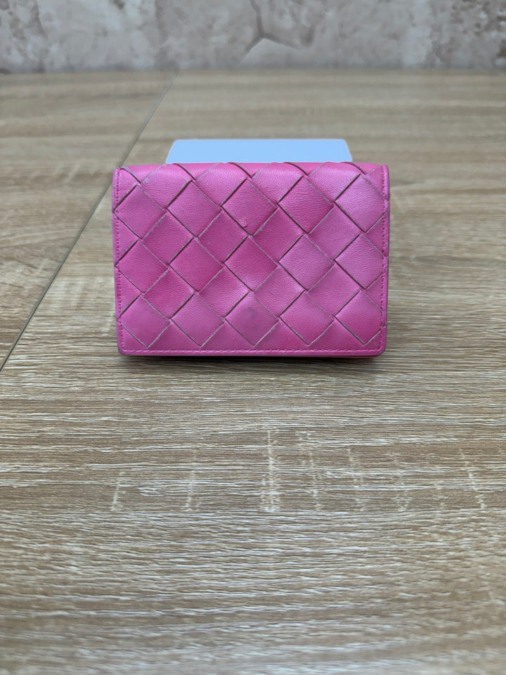 https://res.cloudinary.com/dyql5hig8/image/upload/v1759255843/xmbfhvxhstnzafcmuc29.jpg