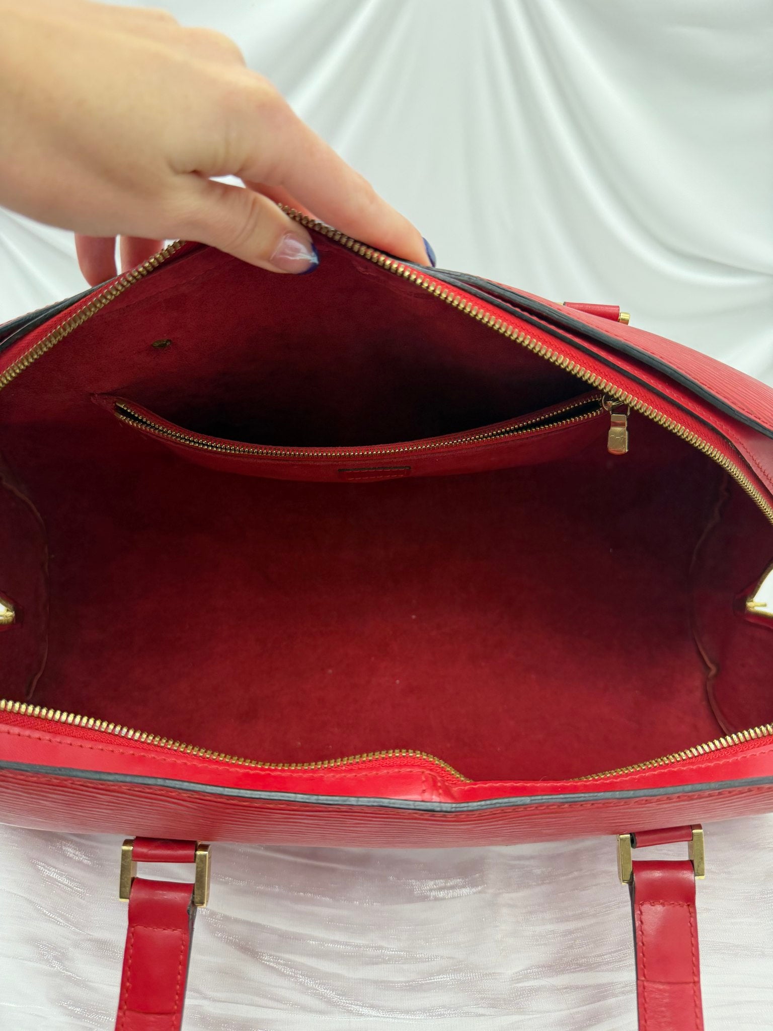 Louis Vuitton Red Epi Soufflot GM Shoulder Bag