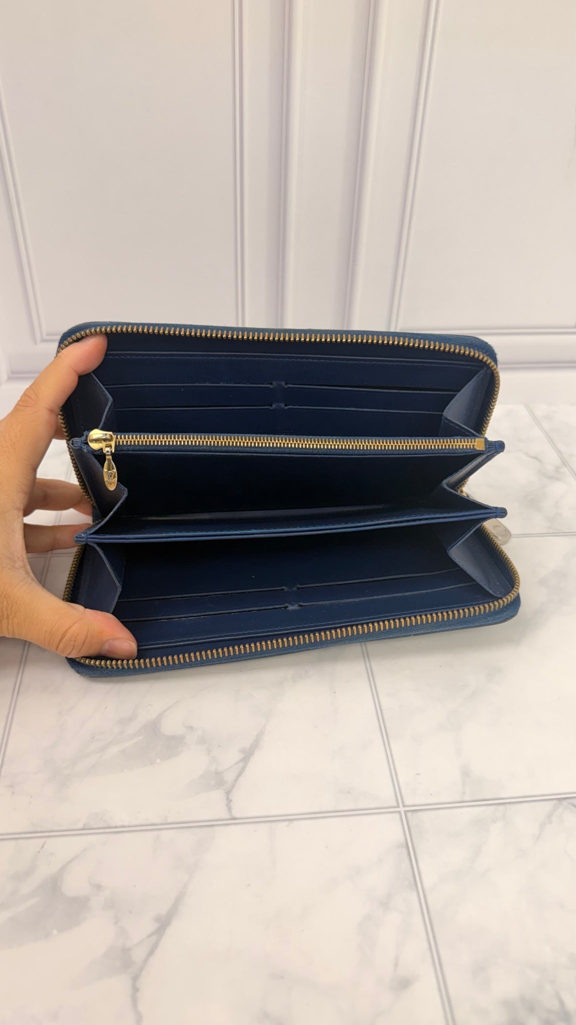 Louis Vuitton Blue Vernis Leather Ikat Zippy Wallet 