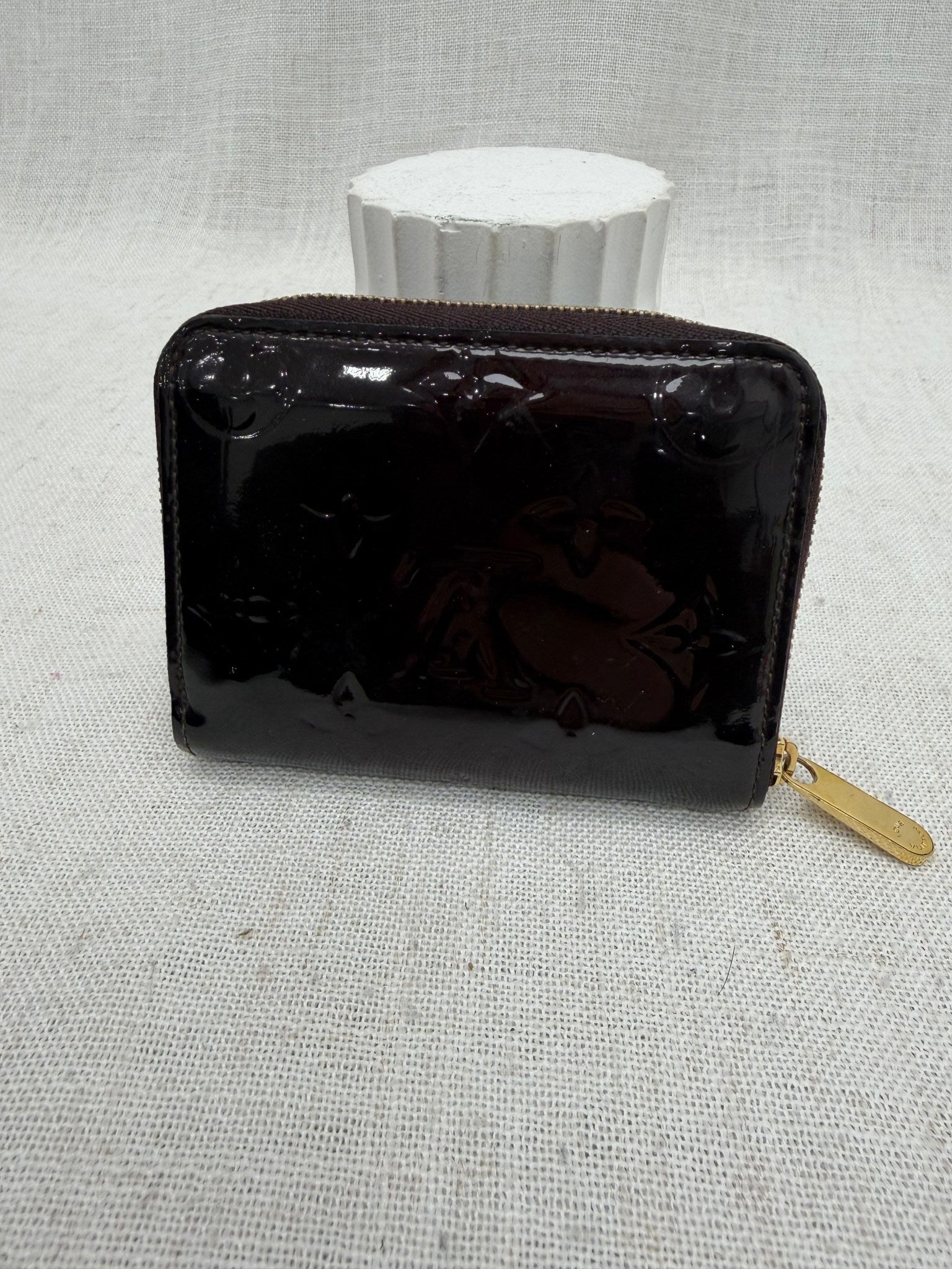 Louis Vuitton Amarante Vernis Compact Zippy Wallet