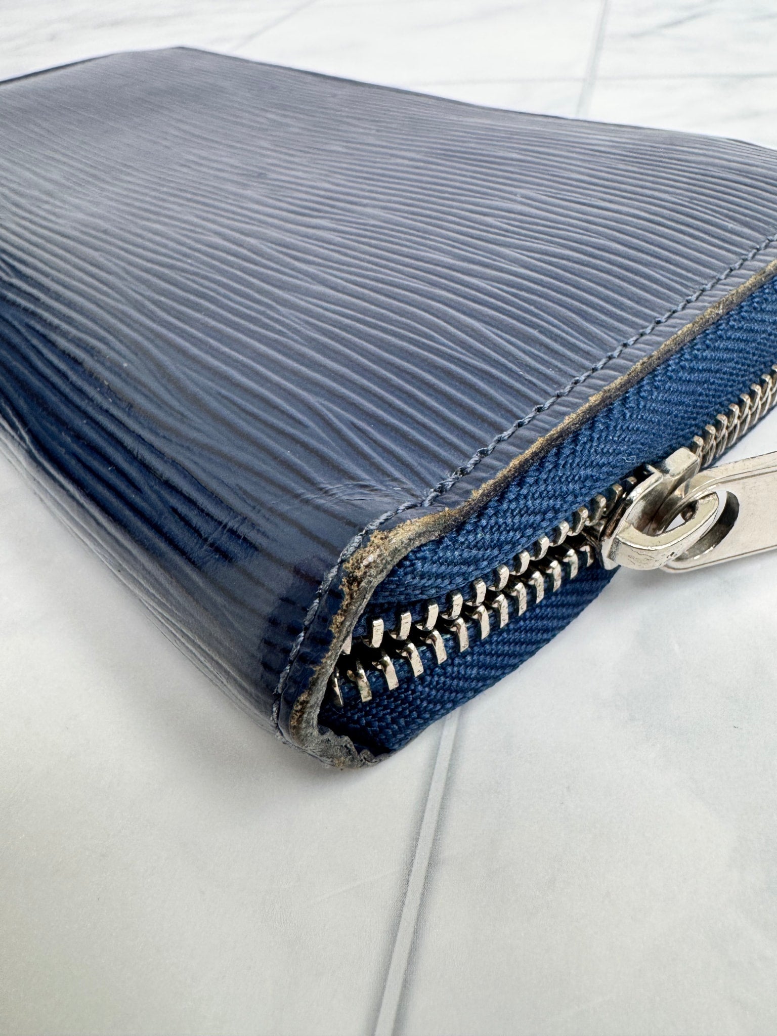 Louis Vuitton Blue Epi Leather Long Zippy Wallet