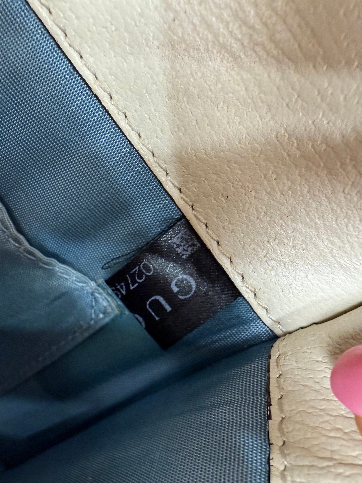 https://res.cloudinary.com/dyql5hig8/image/upload/v1754591046/xrhes0p1fmkwyl80q6vs.jpg