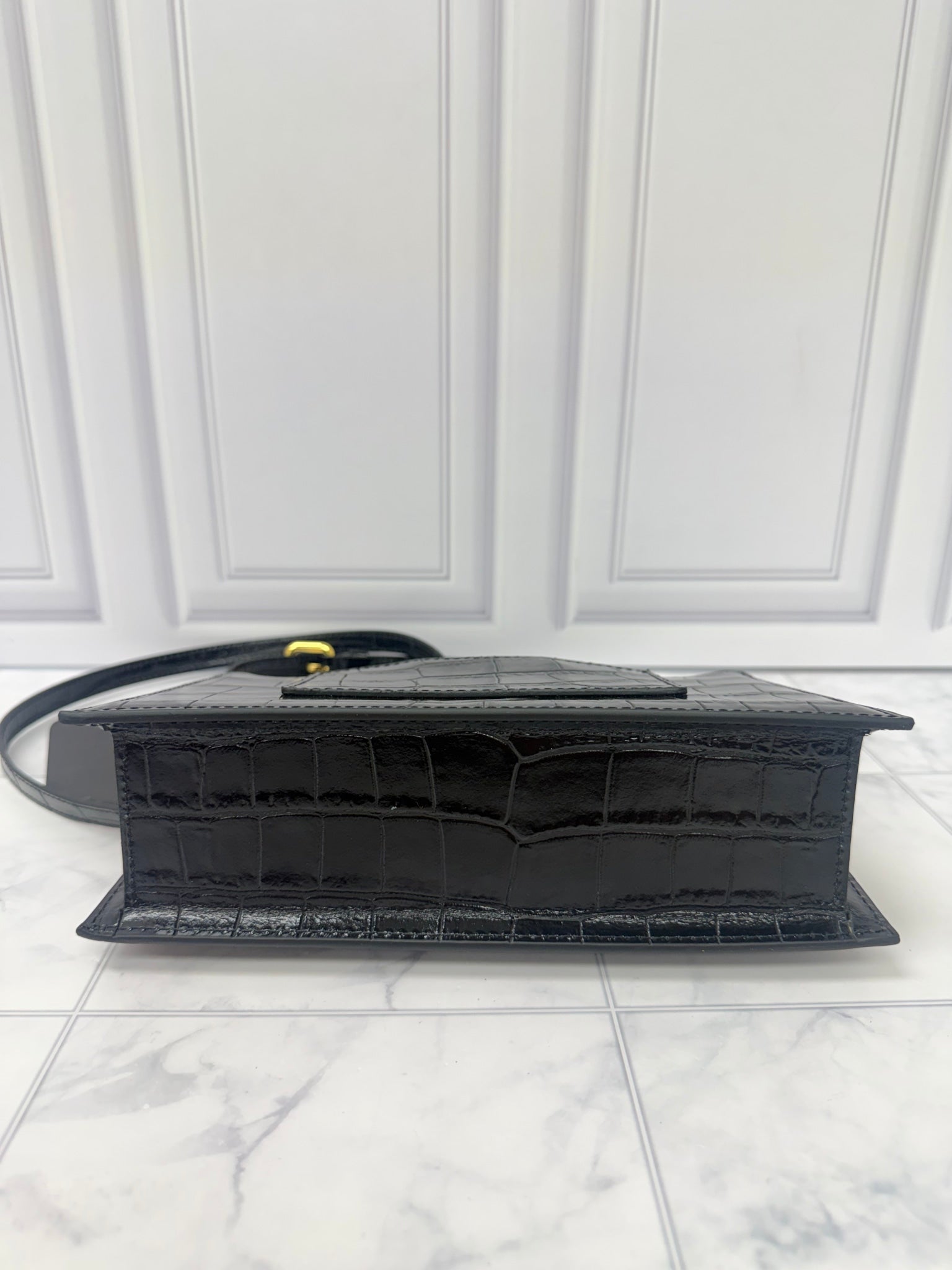 BRAND NEW - Jacquemus Black Croc Embossed Leather Le Grand Bambino 2Way Handbag