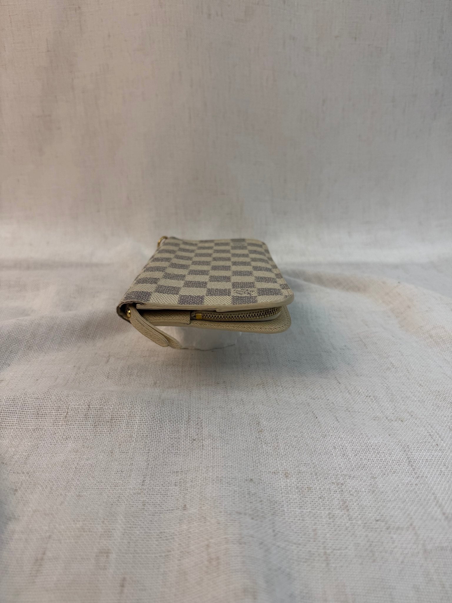 Louis Vuitton Damier Azur Insolite Wallet