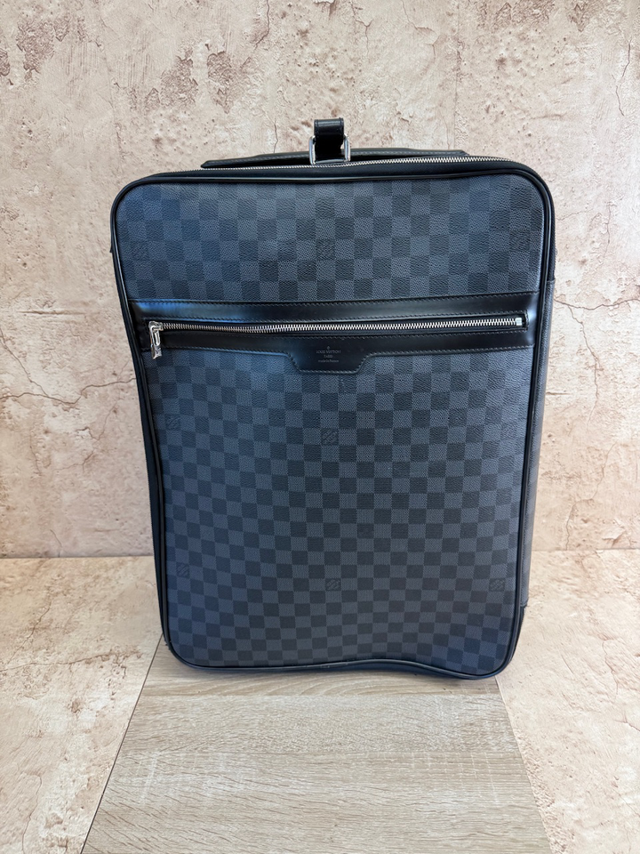 Louis Vuitton Damier Graphite Pegase Luggage 55