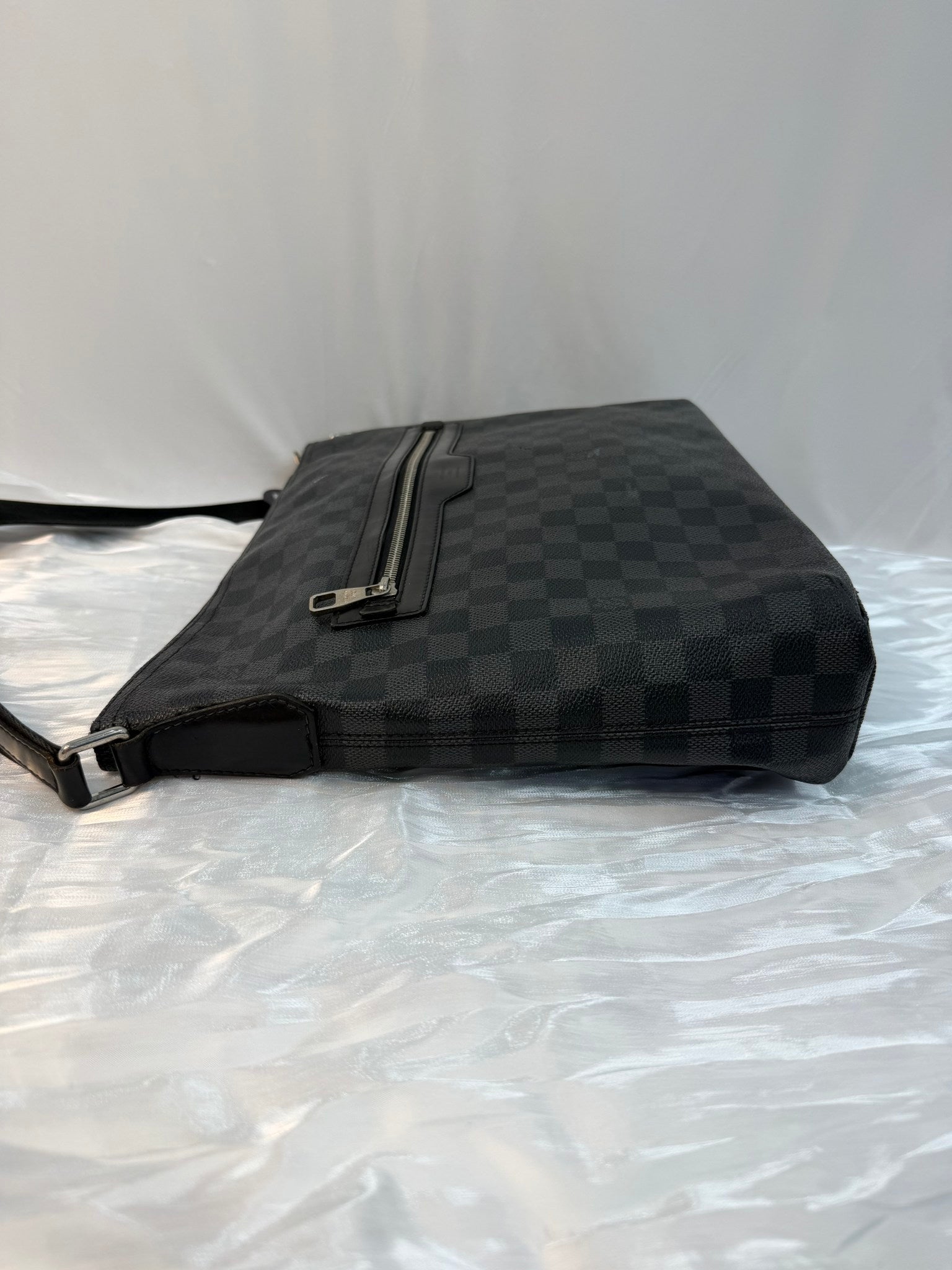 Louis Vuitton Damier Graphite Mick MM Shoulder Bag