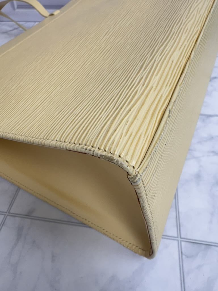 Louis Vuitton Light Yellow Epi Leather Croisette Tote Bag GM