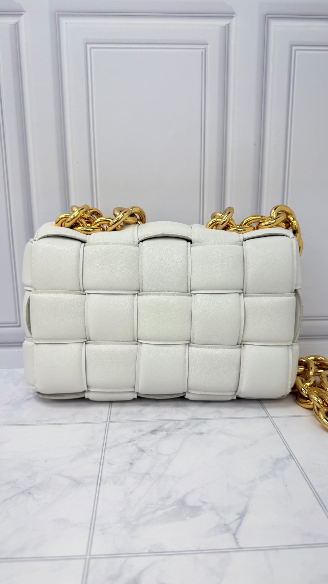 LIKE NEW - Bottega Veneta White Padded Maxi Intrecciato Leather Cassette Chain Crossbody Bag 