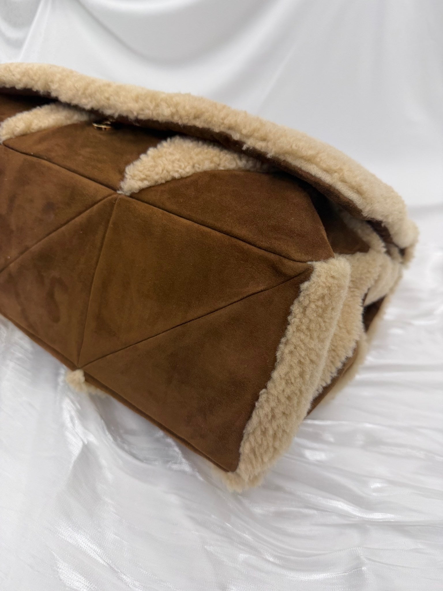 LIKE NEW- Saint Laurent YSL Brown Suede & Shearling Medium Jamie Patchwork  Shoulder Bag