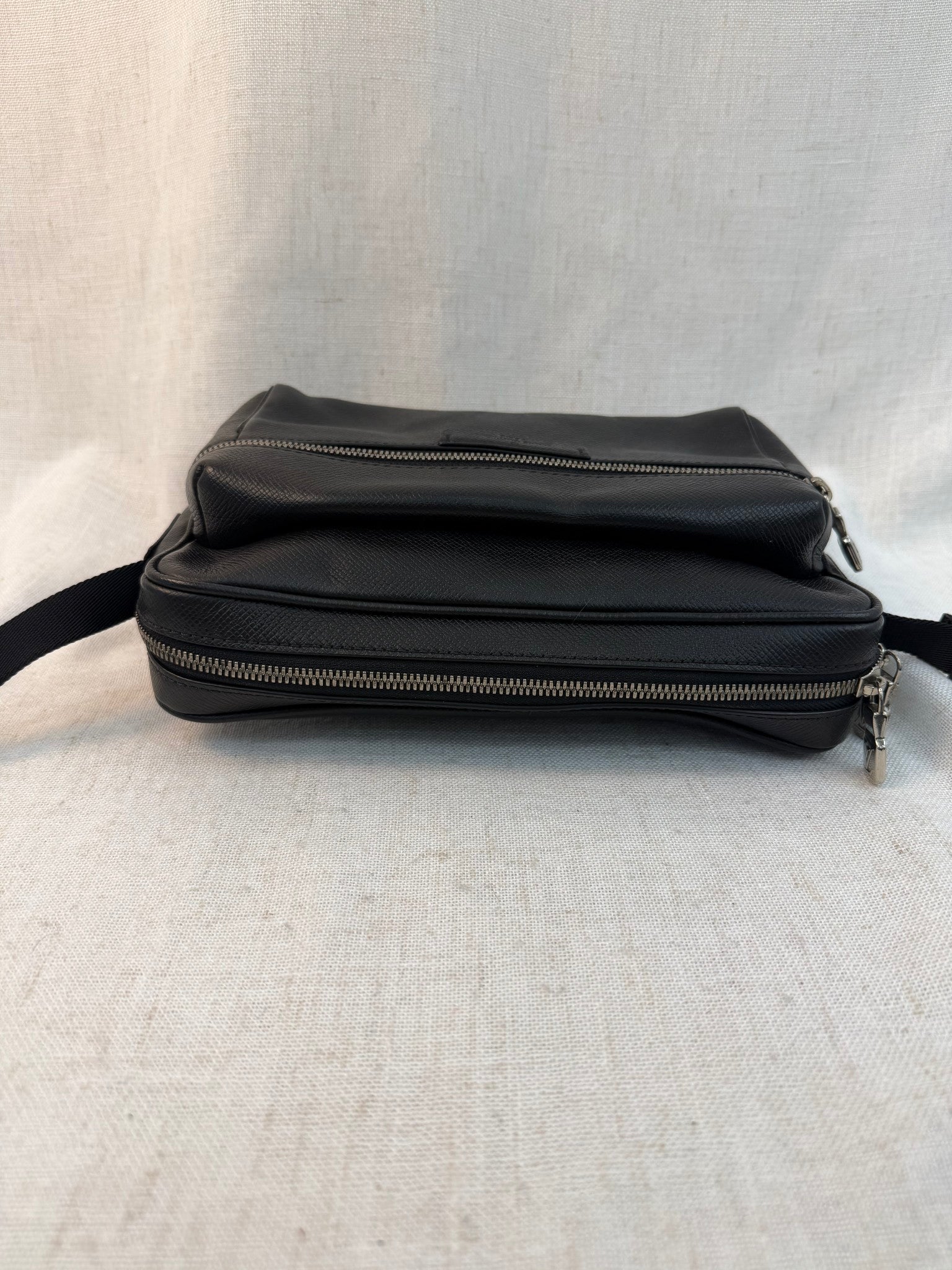 Louis Vuitton Black Leather Outdoor Messenger Bag 