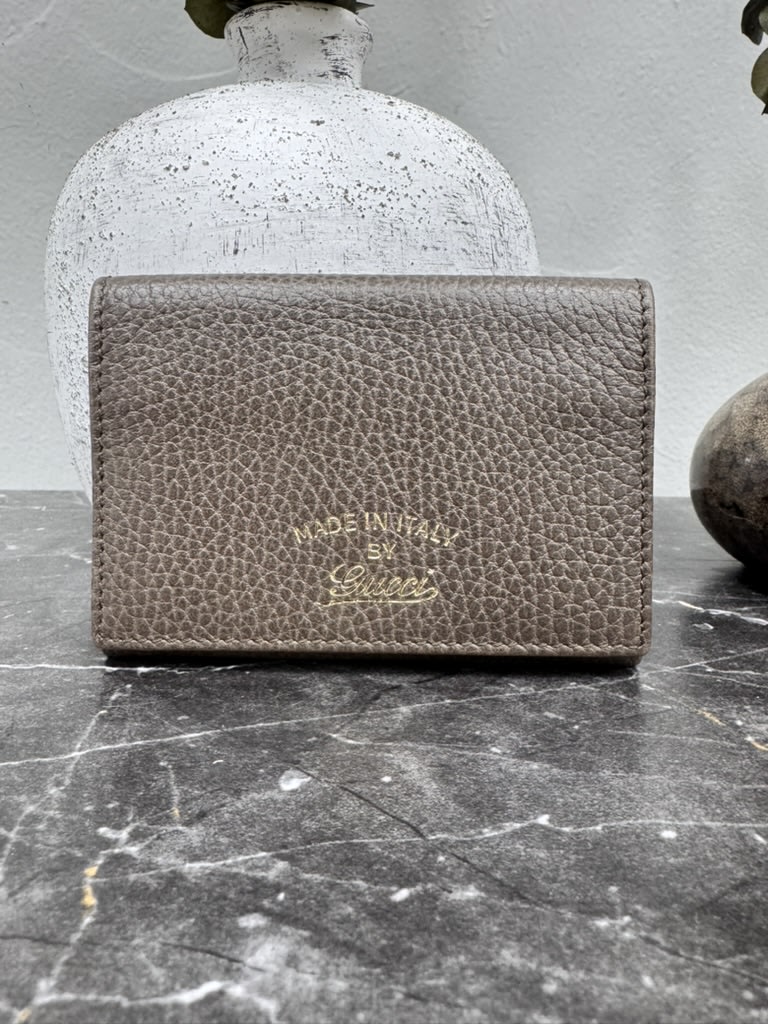 Gucci Brown Grained Leather Swing Card Case