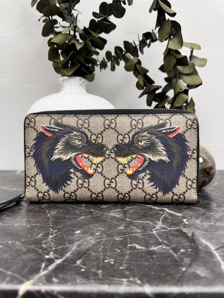 Gucci GG Supreme Wolf Print Coated Canvas Zippy Wallet