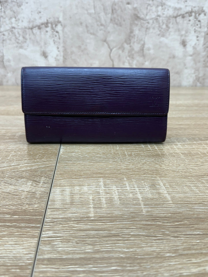 Louis Vuitton Purple & Pink Epi Leather Sarah Wallet 