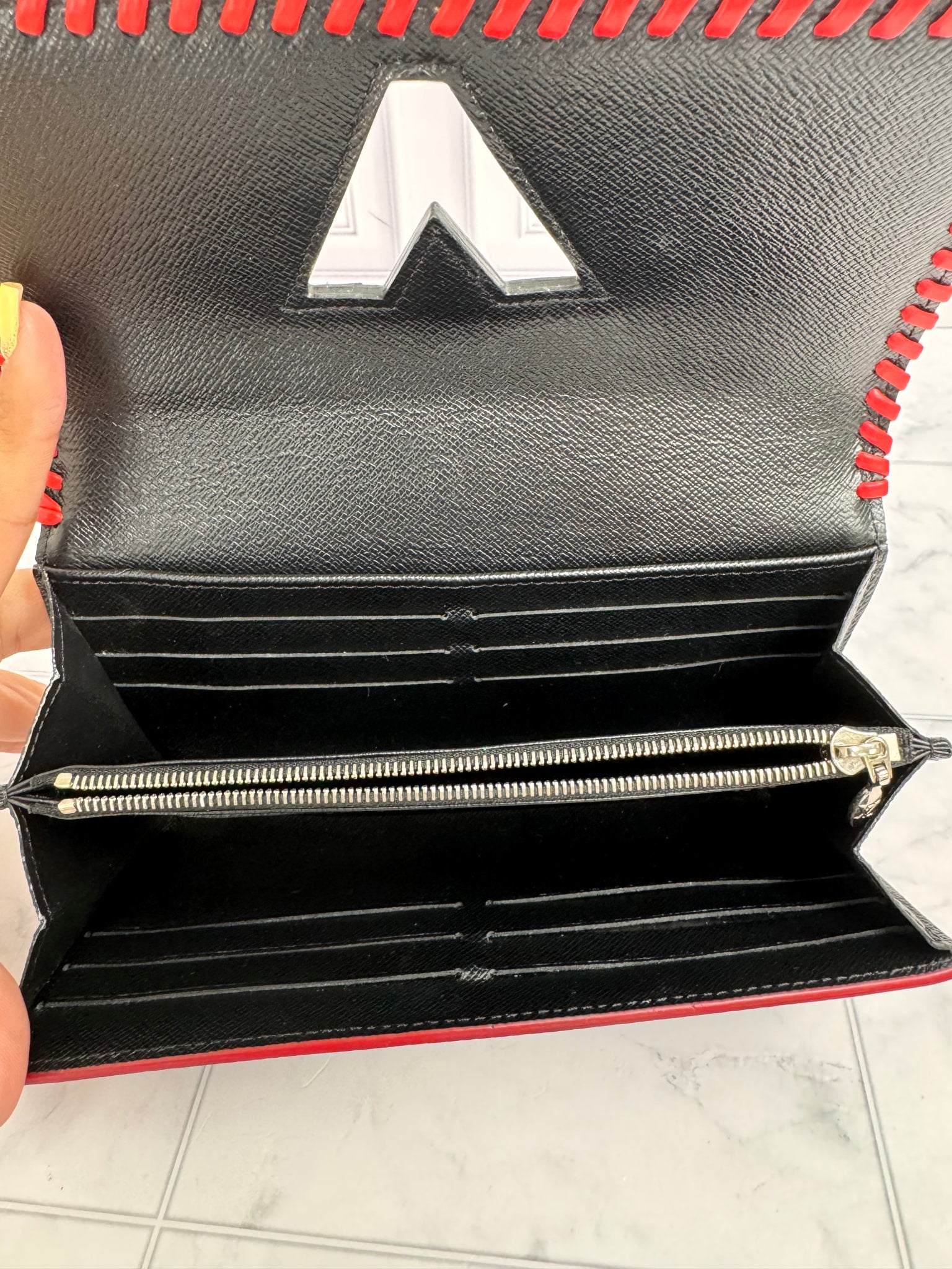 Louis Vuitton Black Multicolor Epi Leather Floral Twist Long Wallet