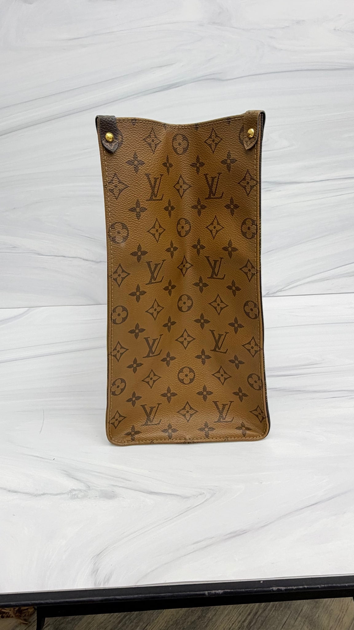 Louis Vuitton Monogram Giant On The Go MM Tote Bag