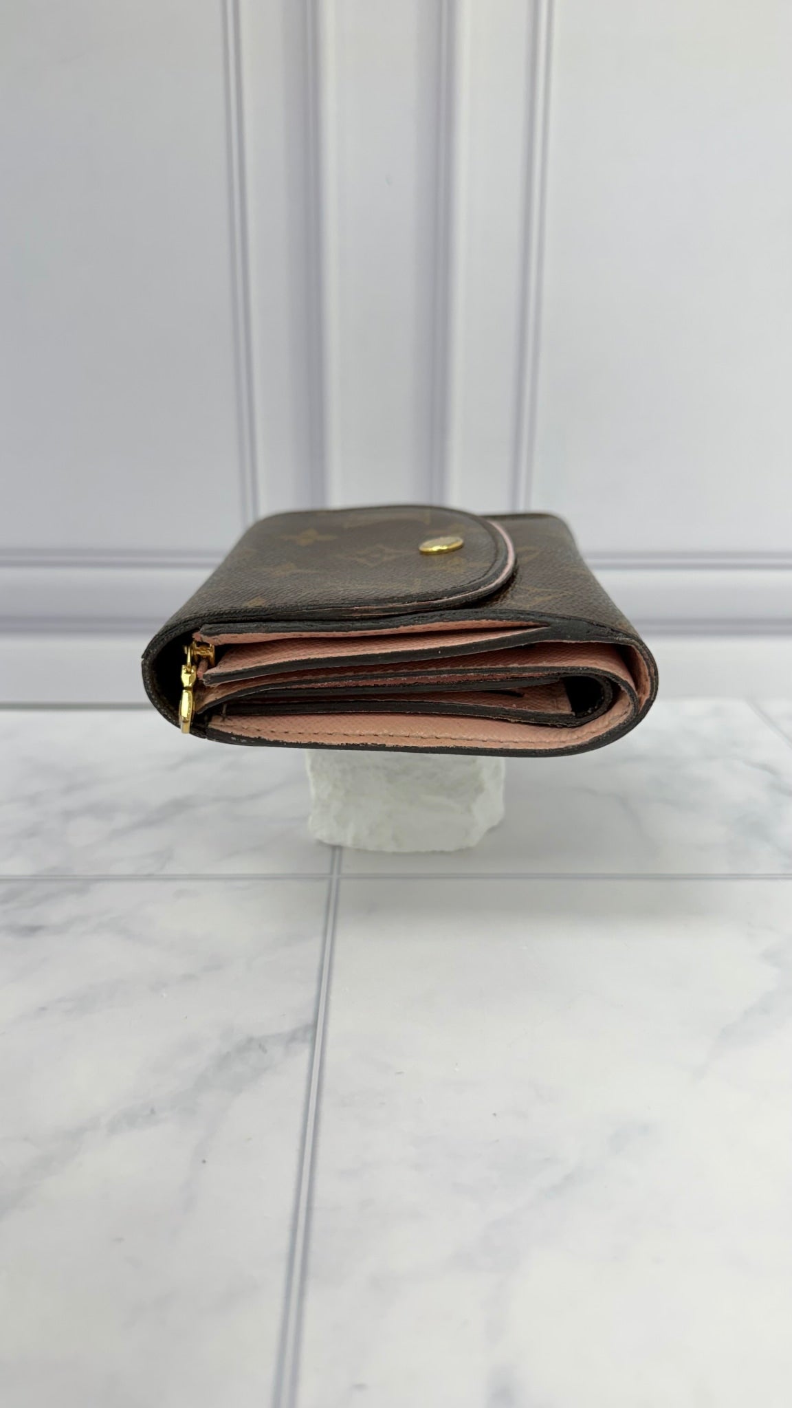 Louis Vuitton Monogram Ariane Trifold Wallet 