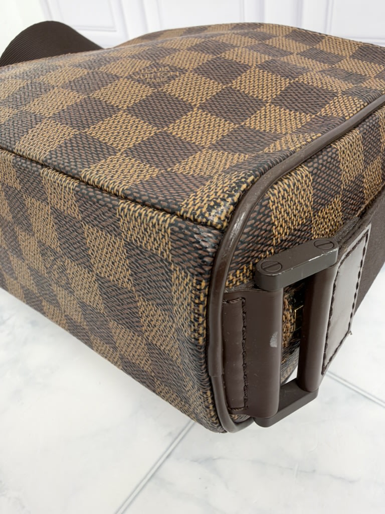 Louis Vuitton Damier Ebene Olav PM