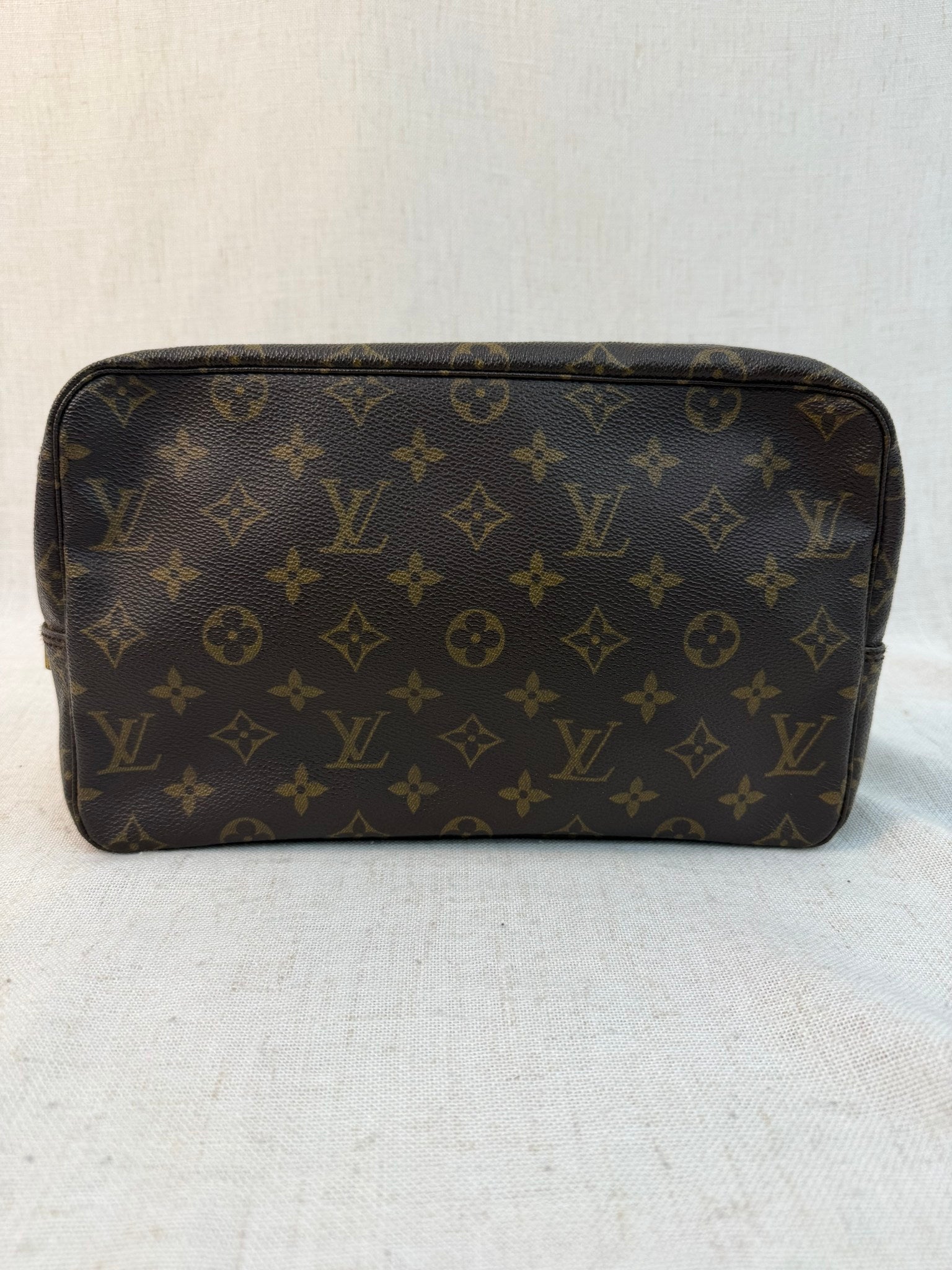 Louis Vuitton Monogram Trousse 28 Pouch