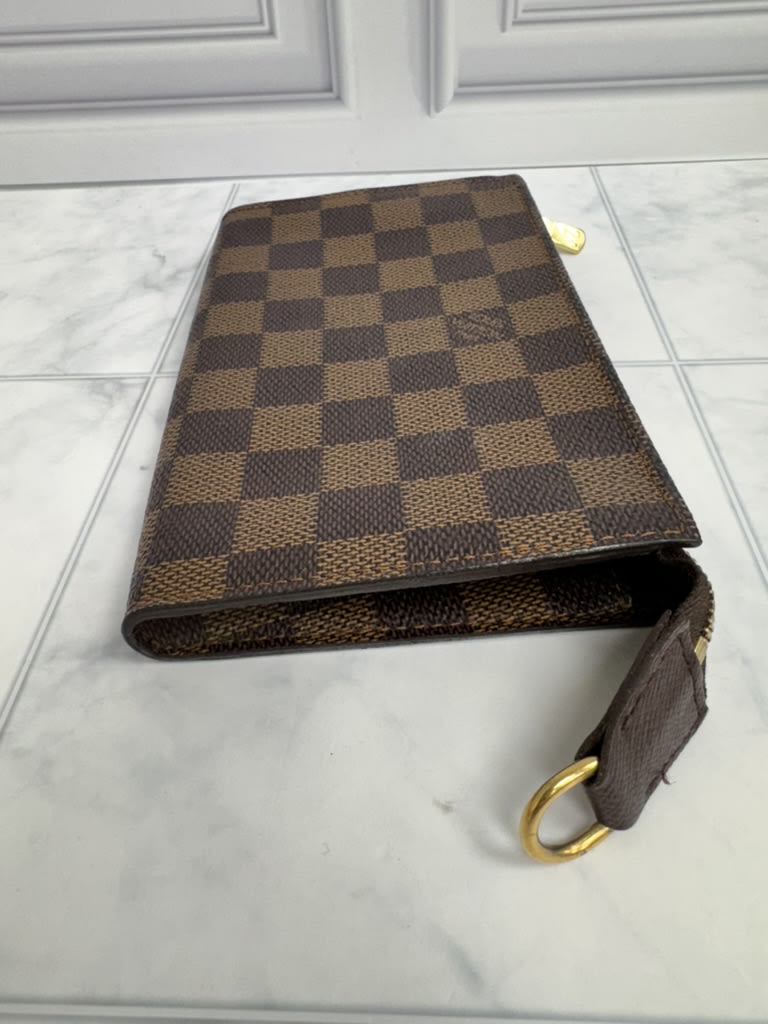 Louis Vuitton Damier Ebene Marais Pouch