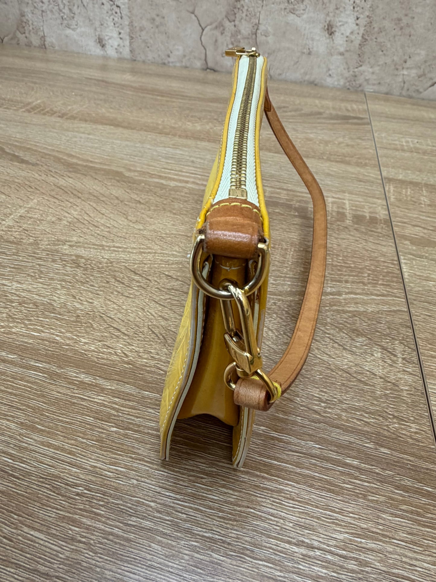 https://res.cloudinary.com/dyql5hig8/image/upload/v1758833788/ygexfxzejwdhtkysnyas.jpg