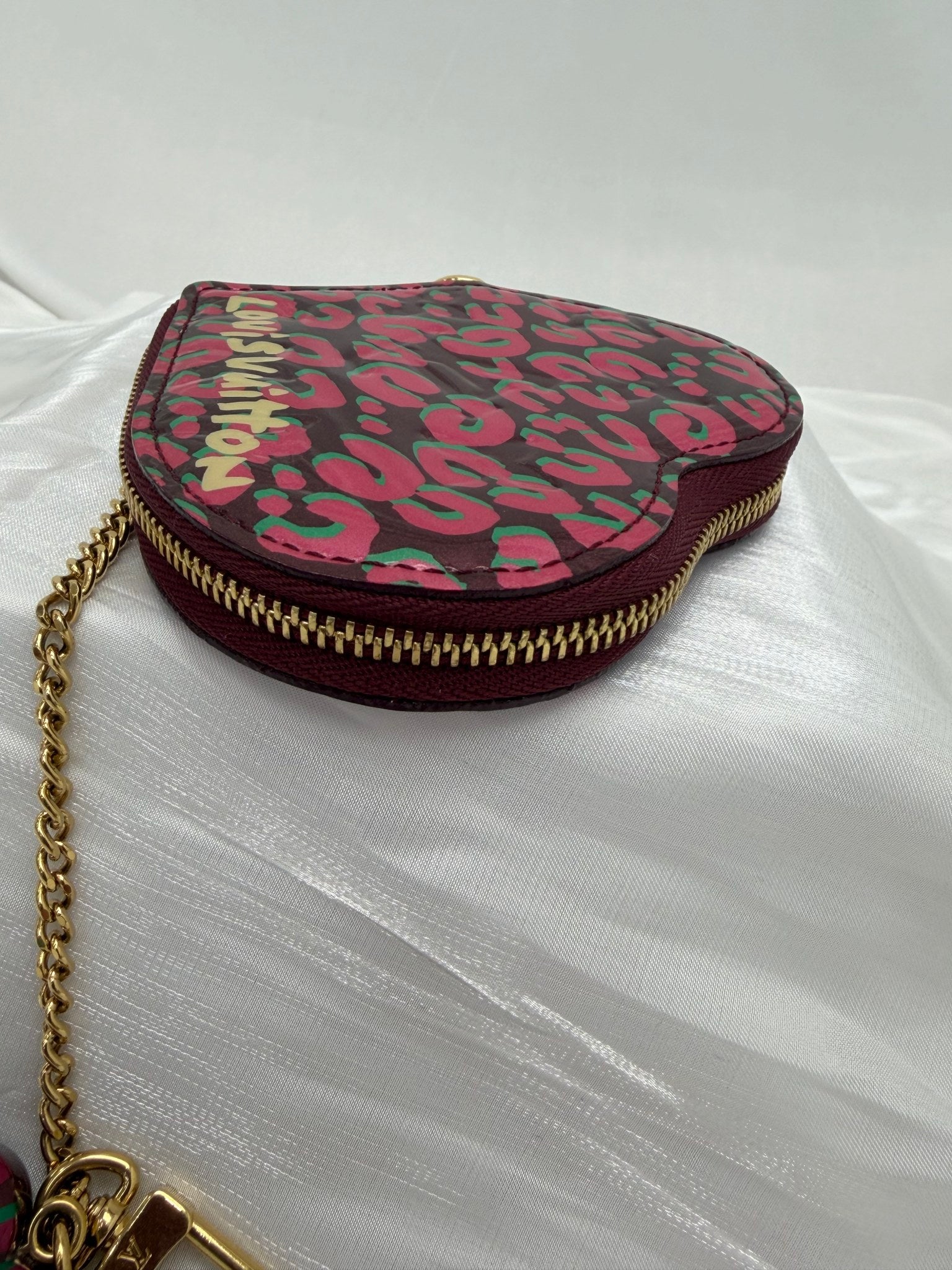 Louis Vuitton x Stephen Sprouse Purple Leopard Vernis Heart Coin Purse