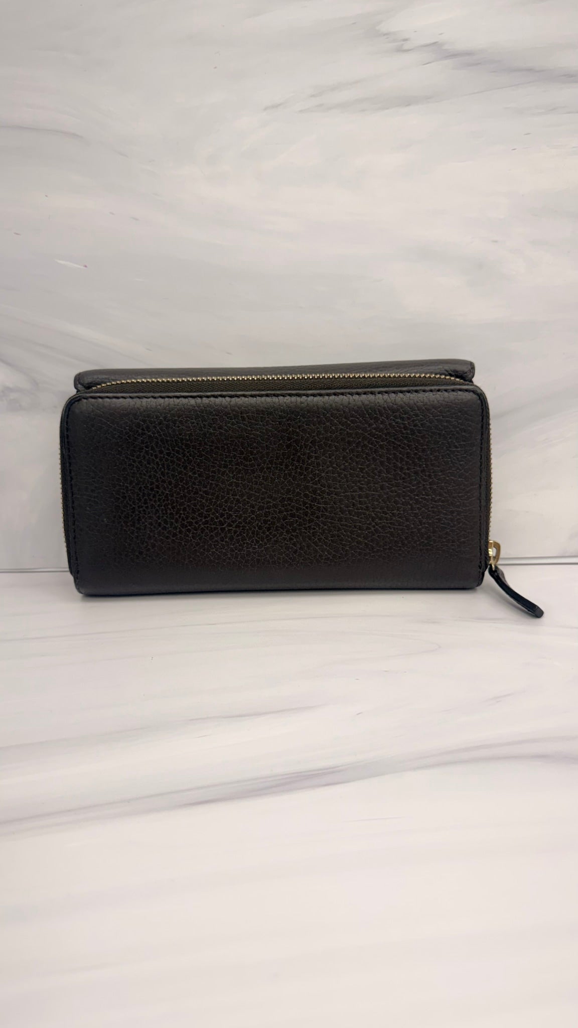 Gucci Brown Pebbled Leather Zippy Wallet 