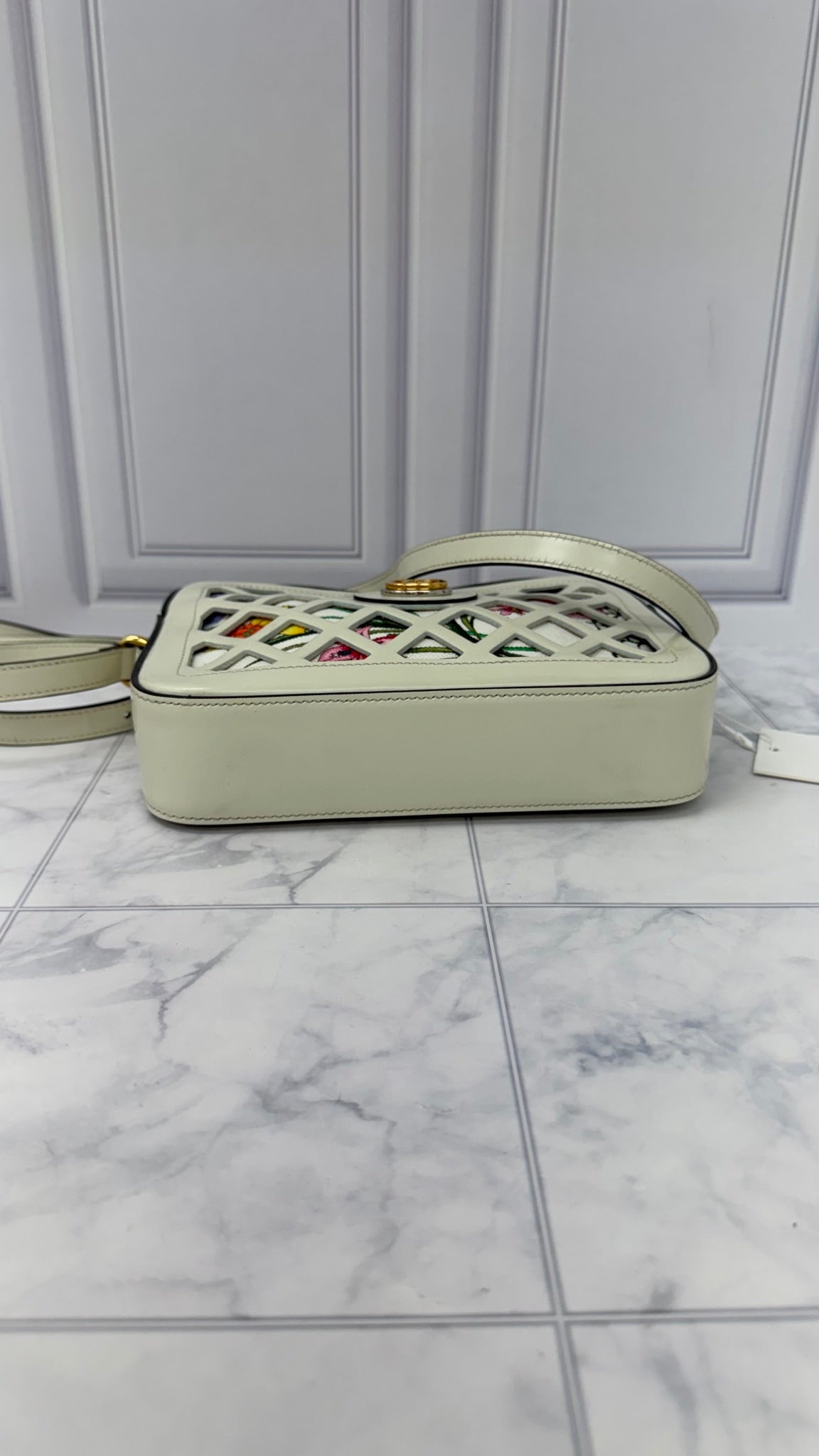 Gucci Cream Leather Flora Infinity Cutout Shoulder Bag 