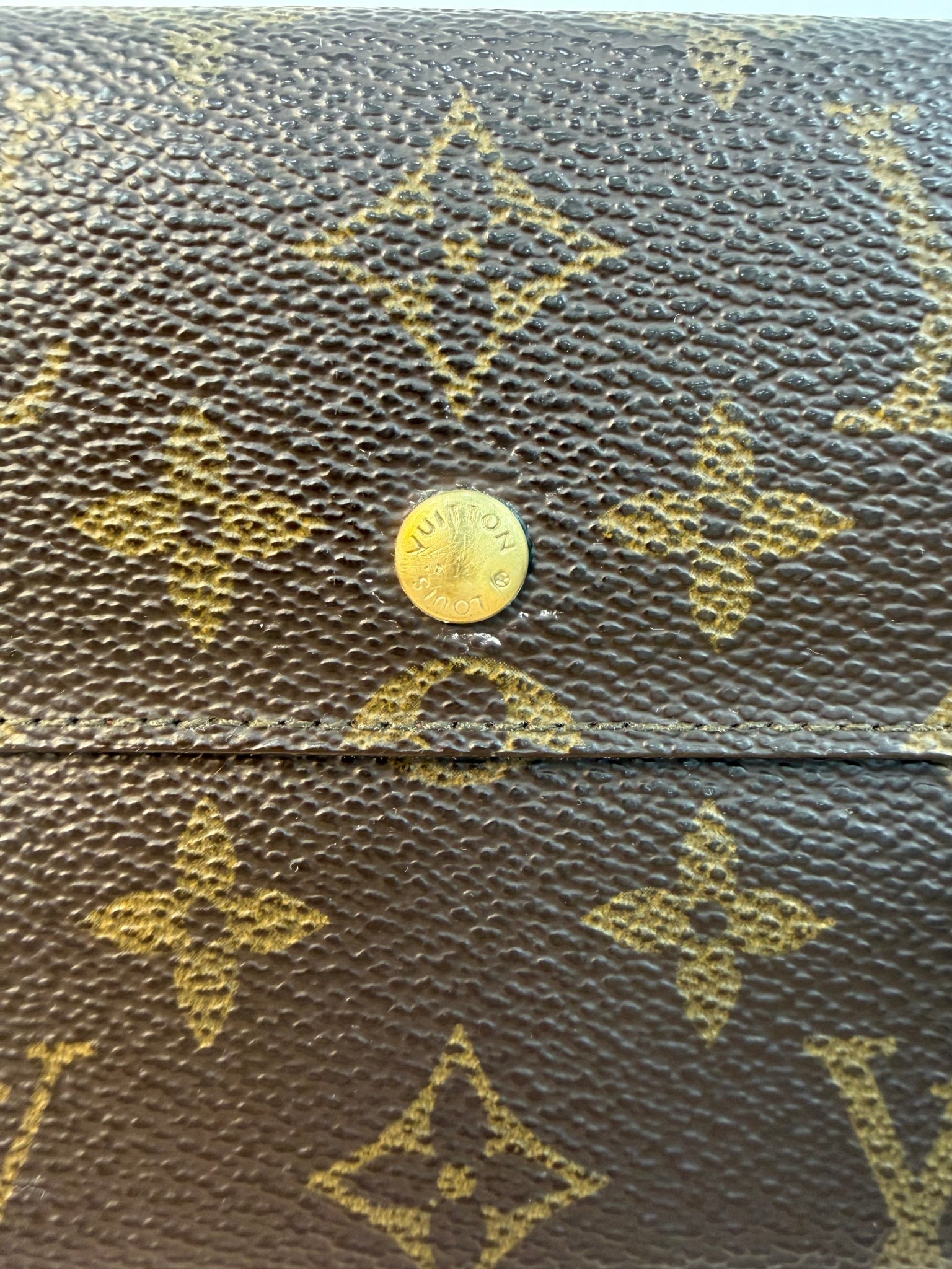 Louis Vuitton Monogram International Wallet 