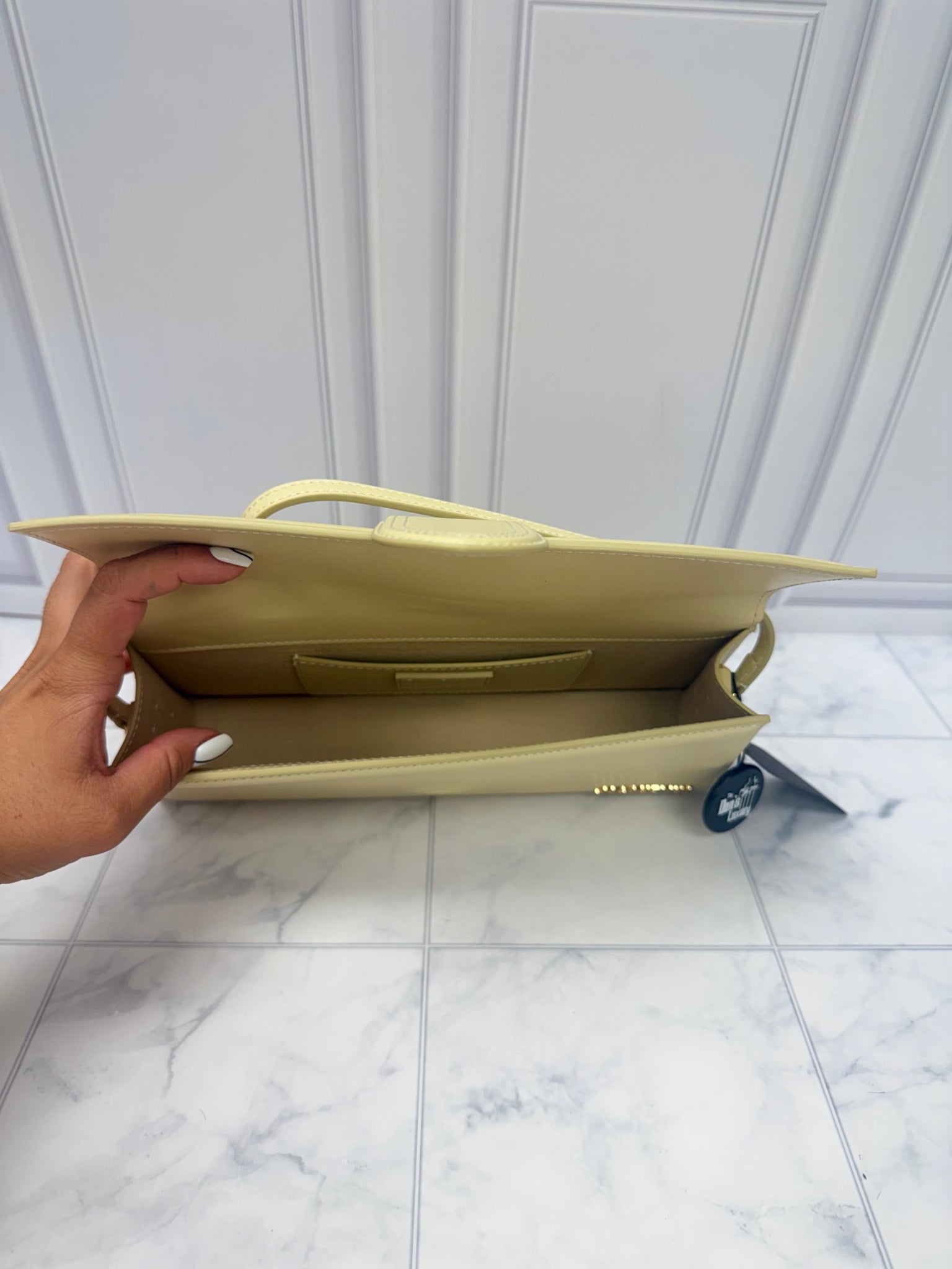 BRAND NEW - Jacquemus Creme Leather Le Bambino Long Shoulder Bag