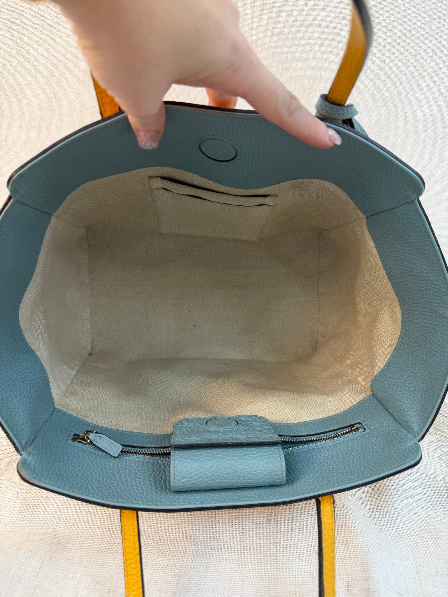 Gucci Yellow Leather Swing Tote Bag