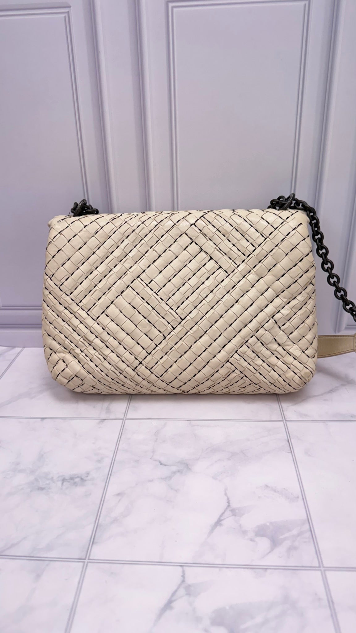Bottega Veneta Cream Woven Intrecciato Leather Black Stitch Chain Bag