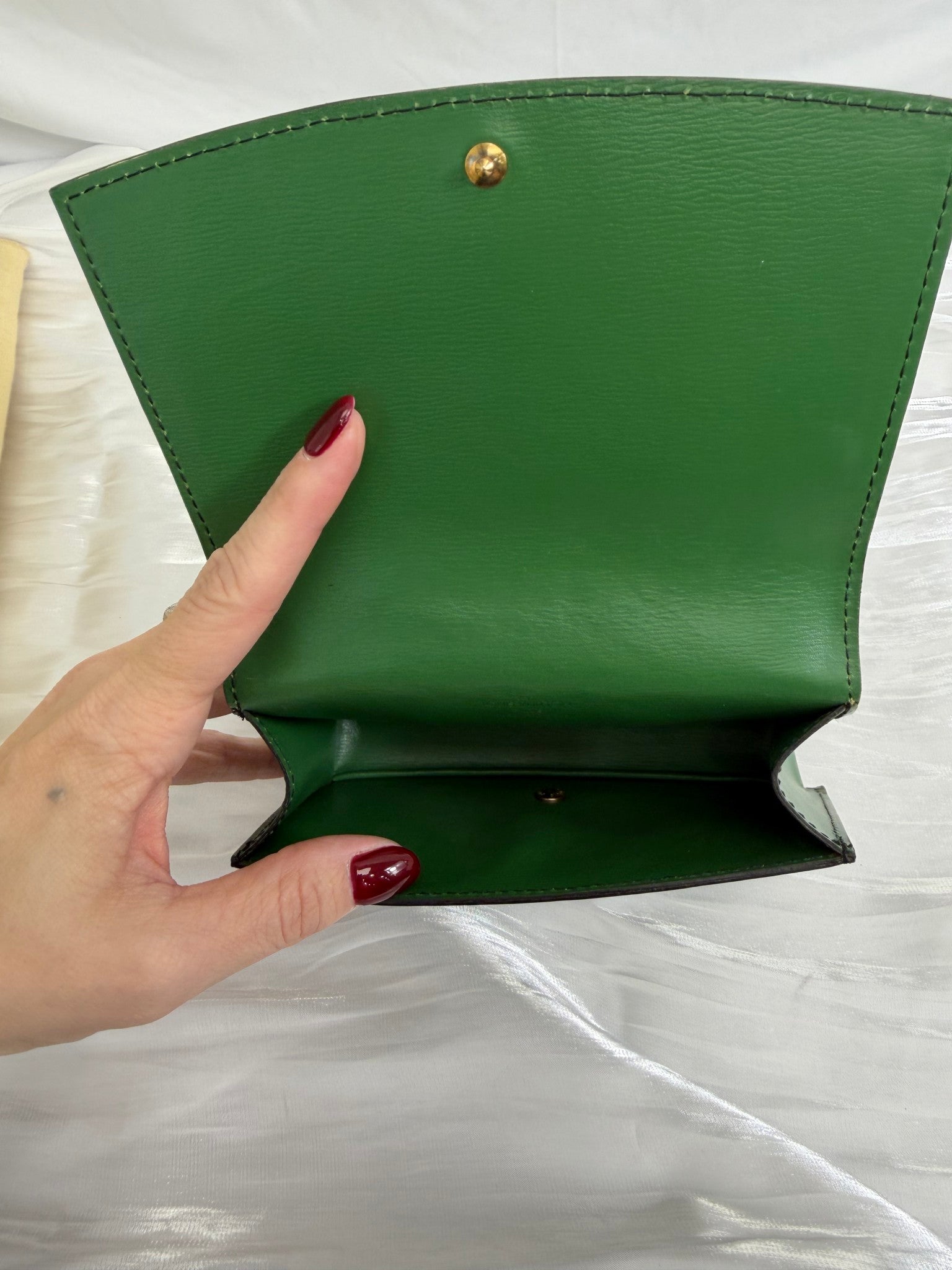 Louis Vuitton Green Epi Leather Tilsitt Belt Bag