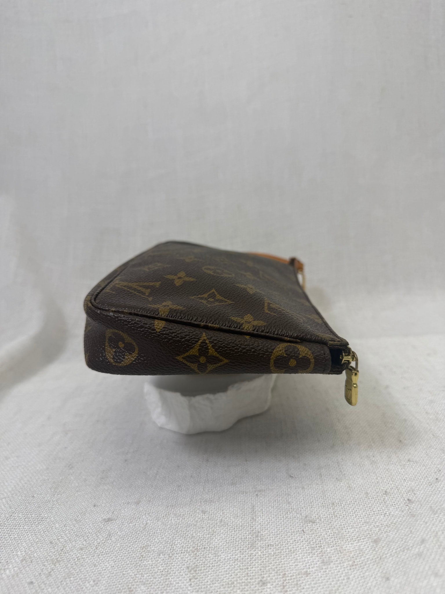 Louis Vuitton Monogram Pochette Accessories
