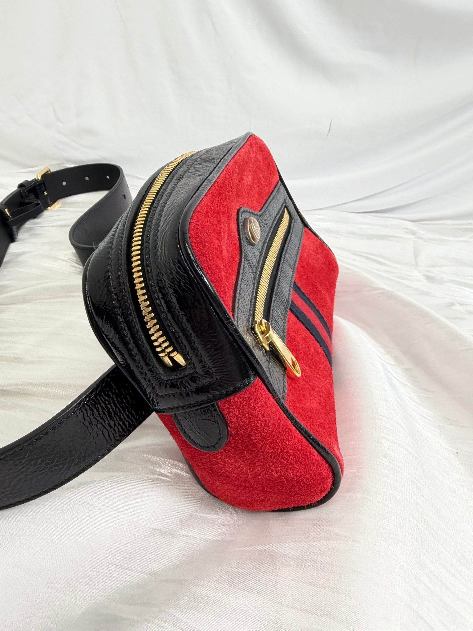 Gucci Red Suede Ophidia Belt Bag