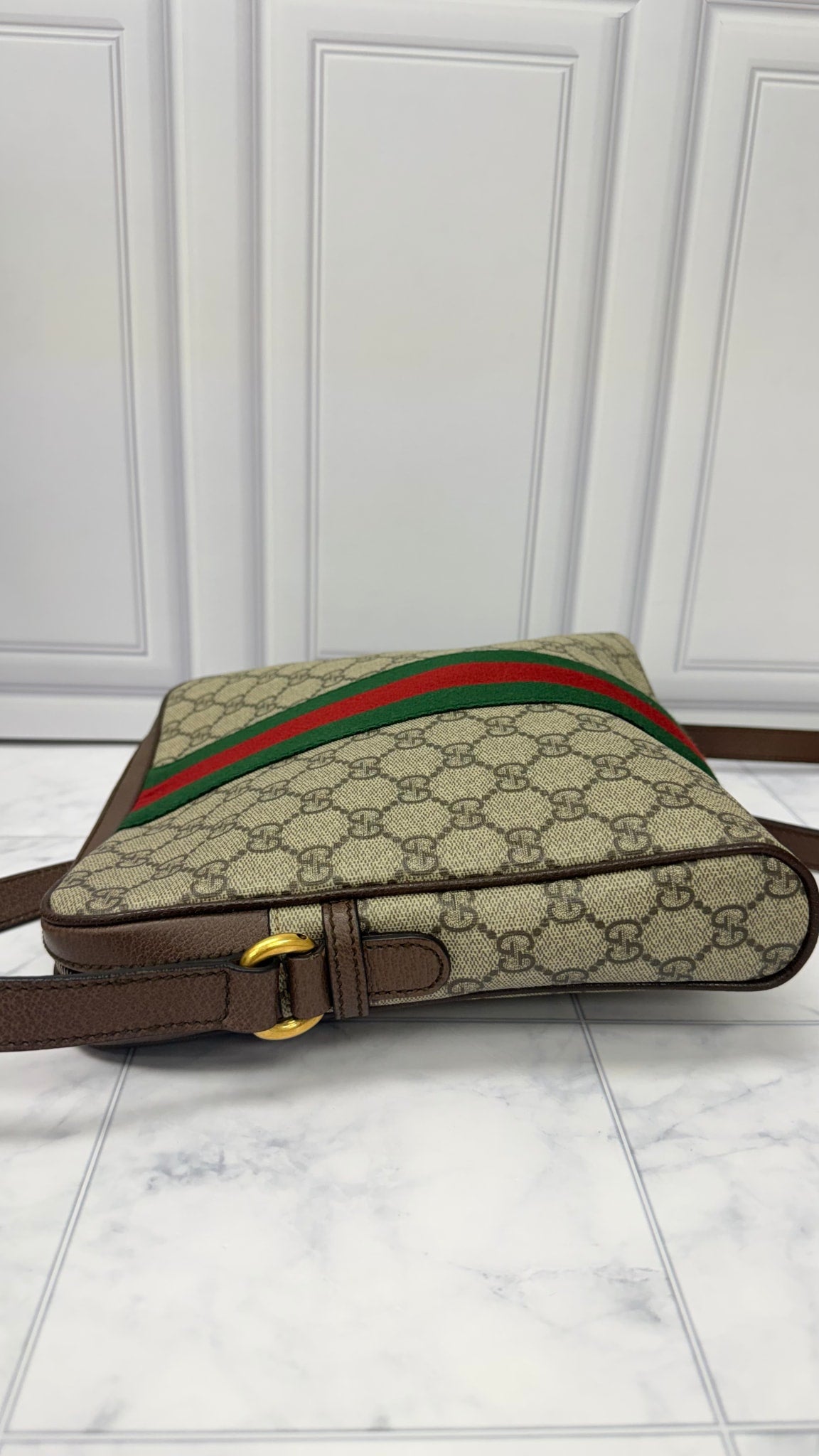 Gucci GG Supreme Messenger Bag 