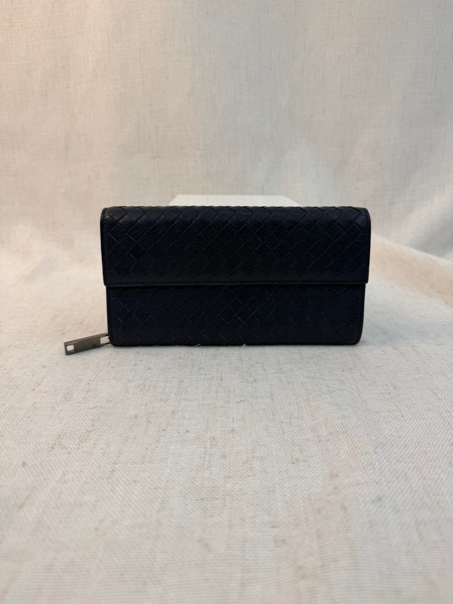 Bottega Veneta Blue Leather Intrecciato Long Wallet