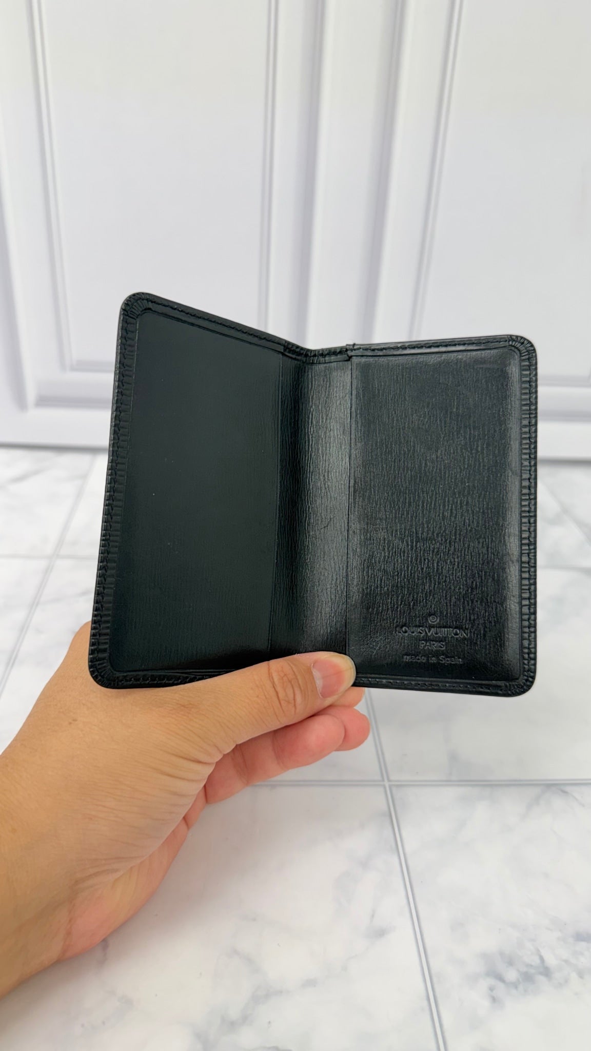 Louis Vuitton Black Epi Leather  Card Case