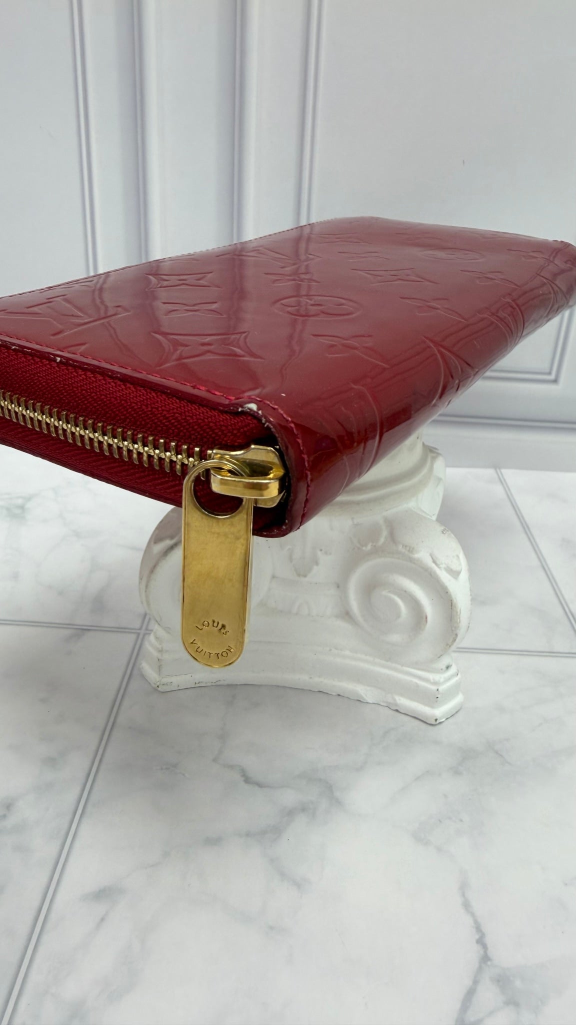 Louis Vuitton Red Vernis Zippy Wallet