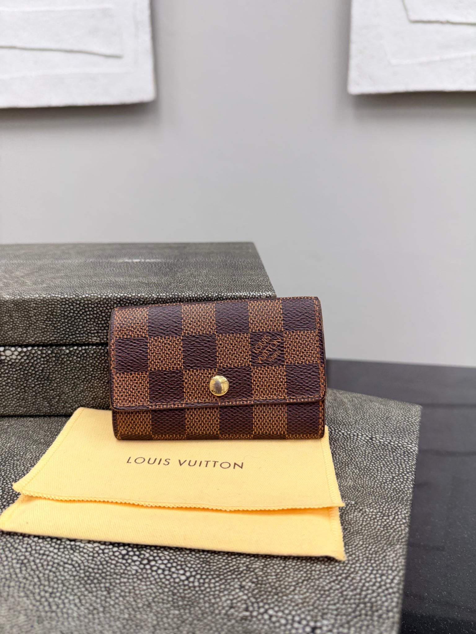 Louis Vuitton Damier Ebene 6 Key Holder 