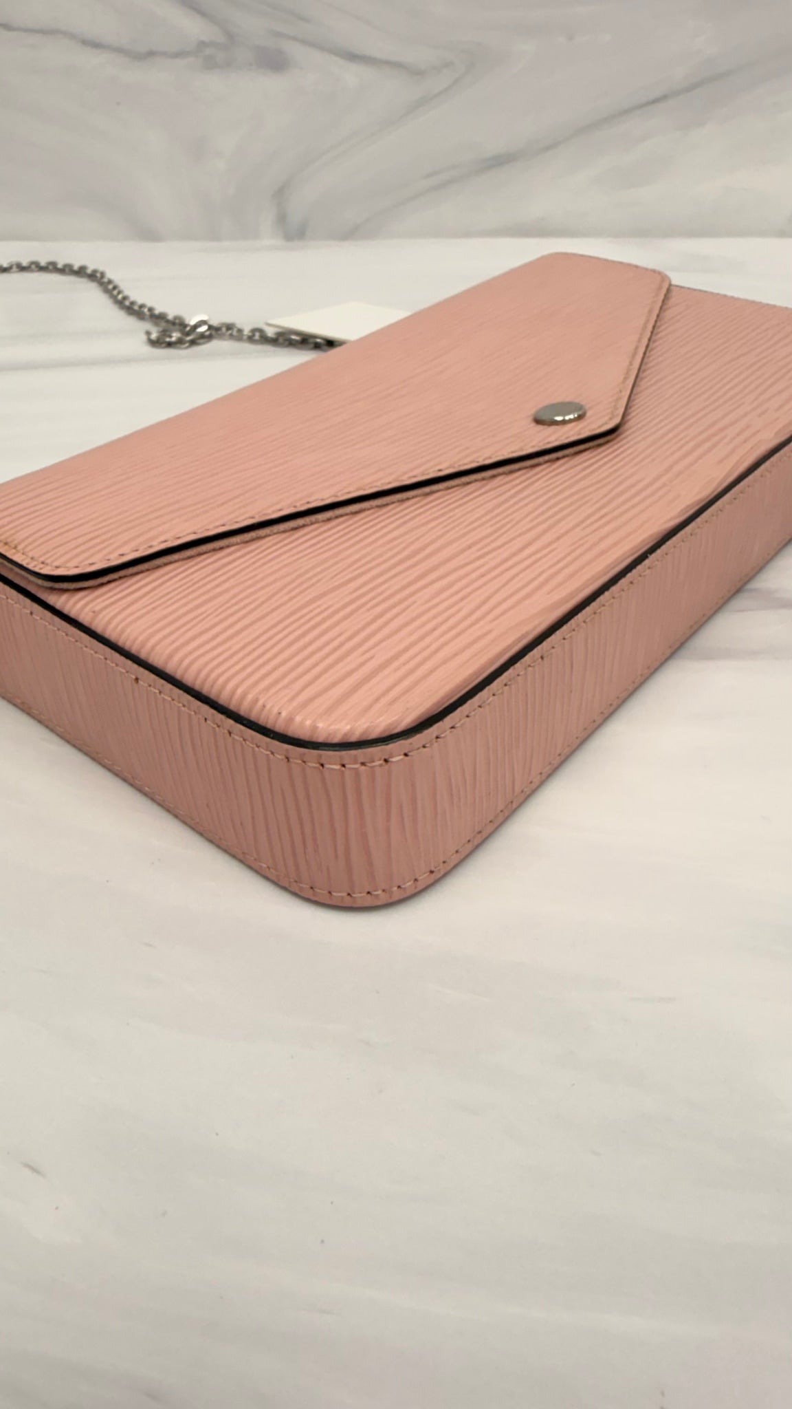 Louis Vuitton Pink Epi Leather Pochette Felicie Chain Crossbody Bag 