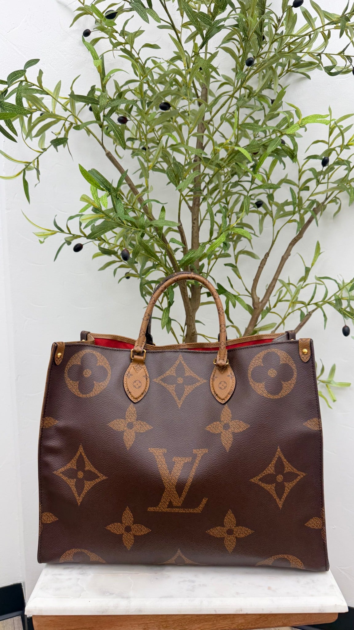 Louis Vuitton Reverse Monogram Giant On The Go GM Tote Bag 