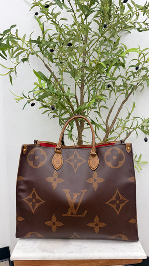 Louis Vuitton Reverse Monogram Giant On The Go GM Tote Bag