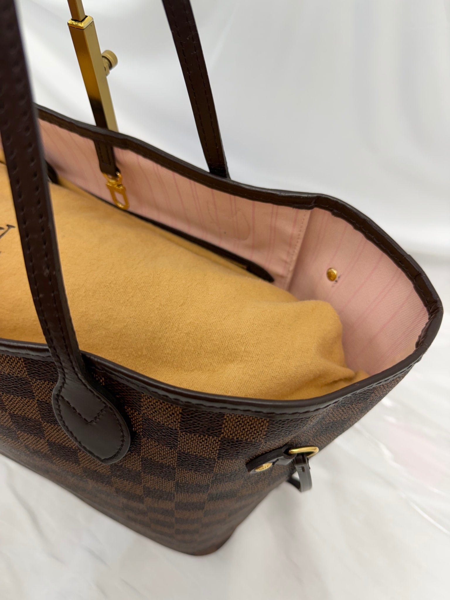 Louis Vuitton Damier Ebene & Pink Neverfull MM
