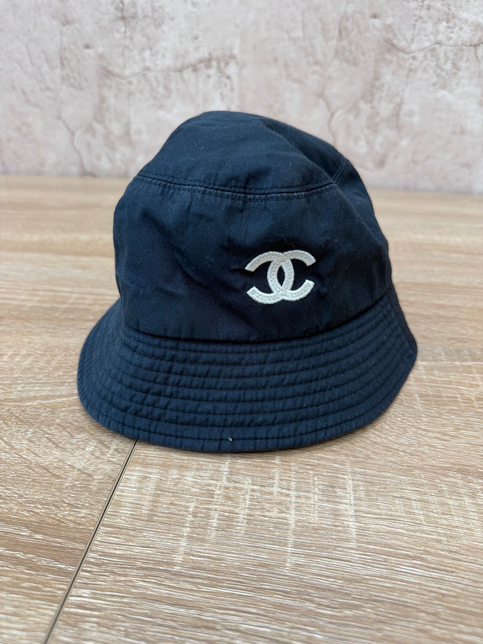 https://res.cloudinary.com/dyql5hig8/image/upload/v1758573796/yzkyfzkmmd6idq6nlhnj.jpg